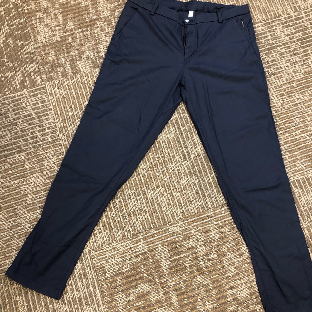 Lululemon Commission Pants